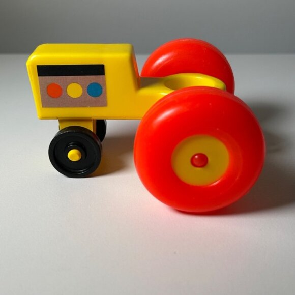 Vintage 80s Fisher Price Little People Play Family Farm #915 Replacements - Picture 10 of 16